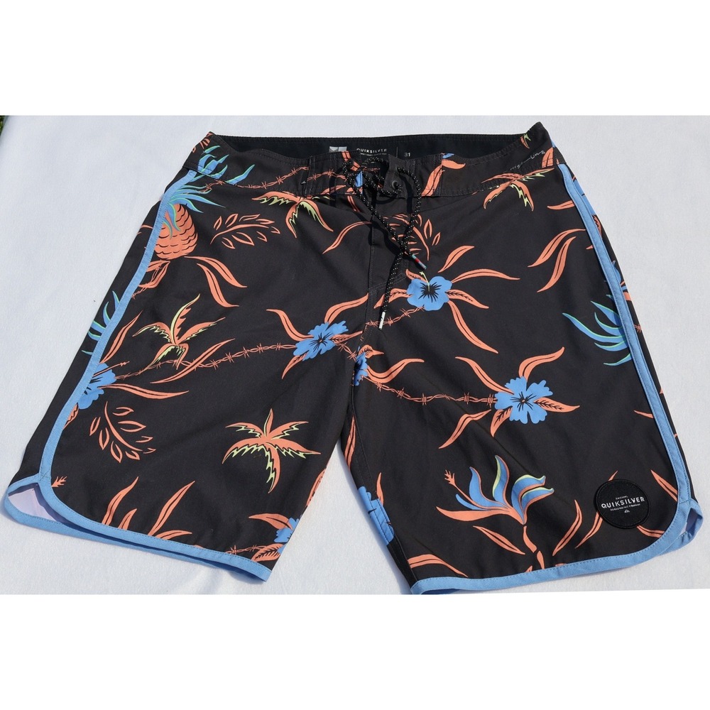 Quiksilver Highline Board Shorts Men's Size 31 Black Floral Barbed Wire Print